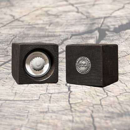 Pfeffermühlen, Pfeffermühle Cocobolo Bundle mit Sockel, Pfeffermühle und Salzmühle aus Olivenholz – Bundle, Pfeffermühle und Salzmühle aus Nussbaum – Bundle, Pfeffermühle RED DEVIL und Salzmühle – Bundle, Pfeffermühle aus Olivenholz, Rustikale Pfeffer- und Salzmühle aus Eiche, Pfeffer- und Salzmühle aus Eiche schwarz-weiss – Bundle, Pfeffermühle aus Oliven-Holz, Pfeffermühle aus Schwarznuss, Pfeffermühle und Salzmühle aus Olivenholz, Pfeffermühle Rezywood Pavone, Pfeffermühle Rezywo