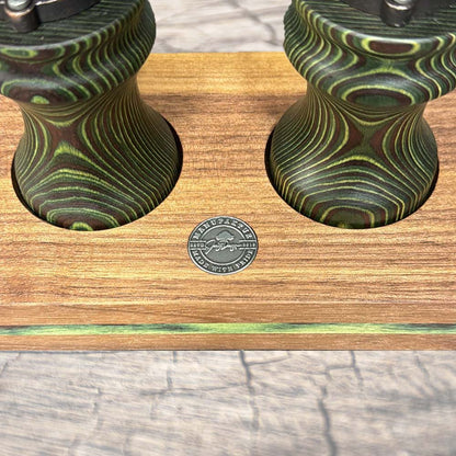 Pfeffermühlen, Pfeffermühle Cocobolo Bundle mit Sockel, Pfeffermühle und Salzmühle aus Olivenholz – Bundle, Pfeffermühle und Salzmühle aus Nussbaum – Bundle, Pfeffermühle RED DEVIL und Salzmühle – Bundle, Pfeffermühle aus Olivenholz, Rustikale Pfeffer- und Salzmühle aus Eiche, Pfeffer- und Salzmühle aus Eiche schwarz-weiss – Bundle, Pfeffermühle aus Oliven-Holz, Pfeffermühle aus Schwarznuss, Pfeffermühle und Salzmühle aus Olivenholz, Pfeffermühle Rezywood Pavone, Pfeffermühle Rezywo